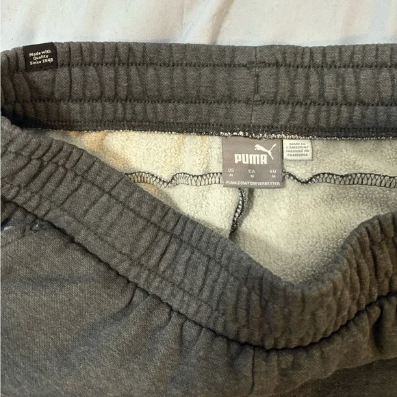 Puma Grey Sweatpants - Picture 3 of 3